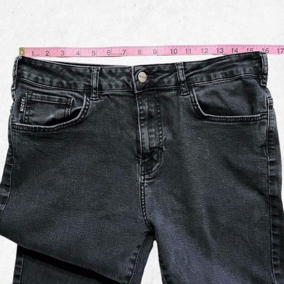 NICCE Men’s Sz L 32" Waist Washed Black Skinny Fit Jeans Back Logo RIPPED!‎ - Picture 10 of 14
